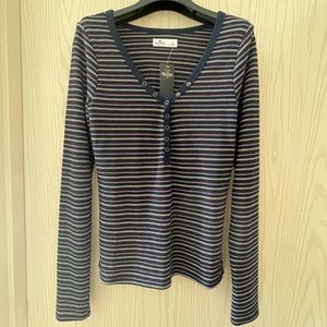 Hollister Long Sleeve Henley Top - L